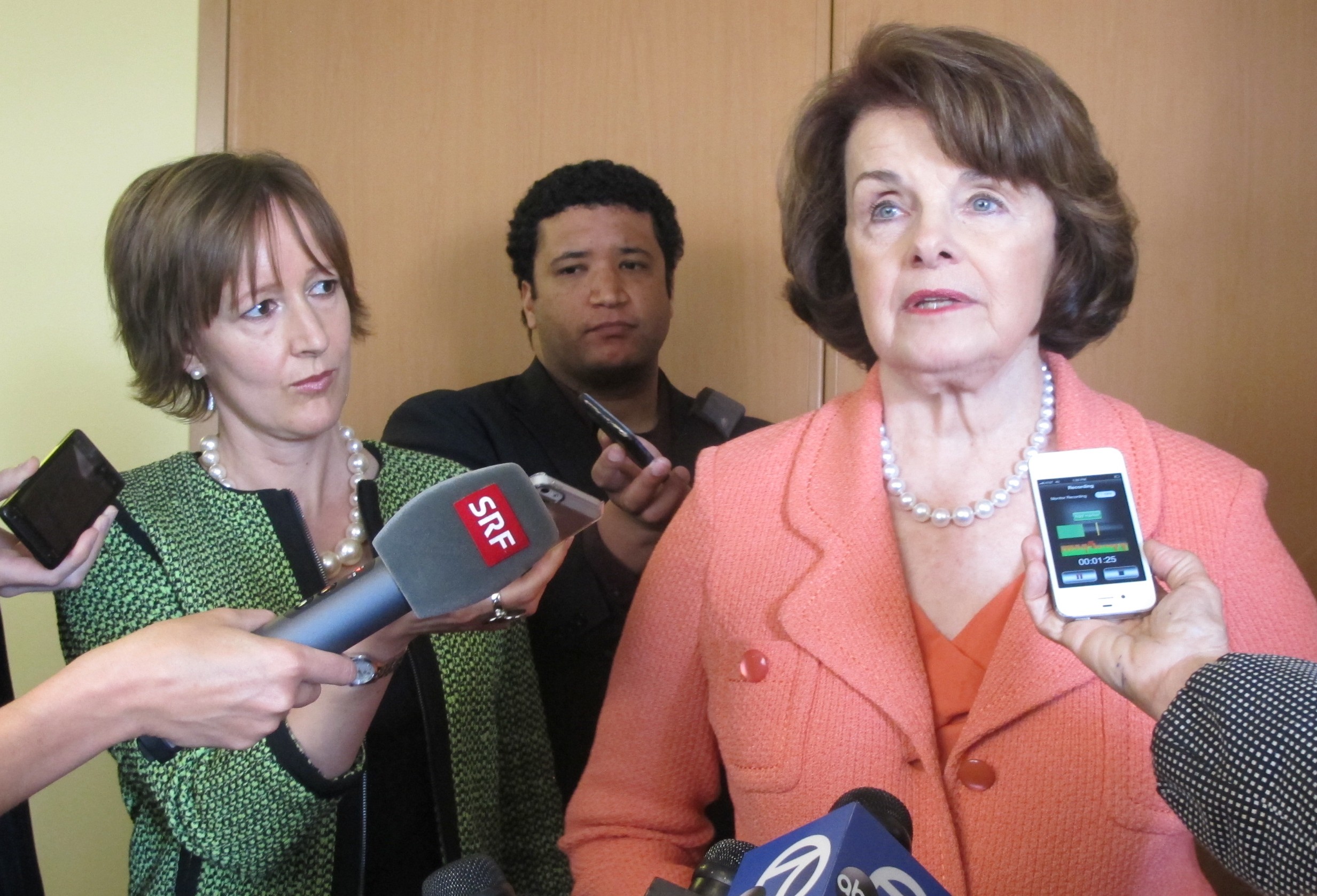 Dianne Feinstein Plans Carbon Tax, Argues Against Keystone, Oil & Gas Subsidies